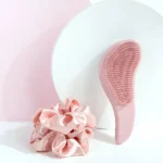 BW Detangling Brush & Scrunchie Set - Image 4