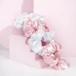 ⁦BW Satin Scrunchies⁩ - الصورة ⁦2⁩